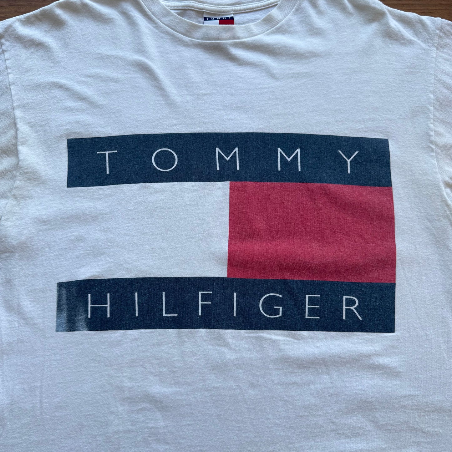 XL – Vintage Tommy Hilfiger Flaggen-T-Shirt