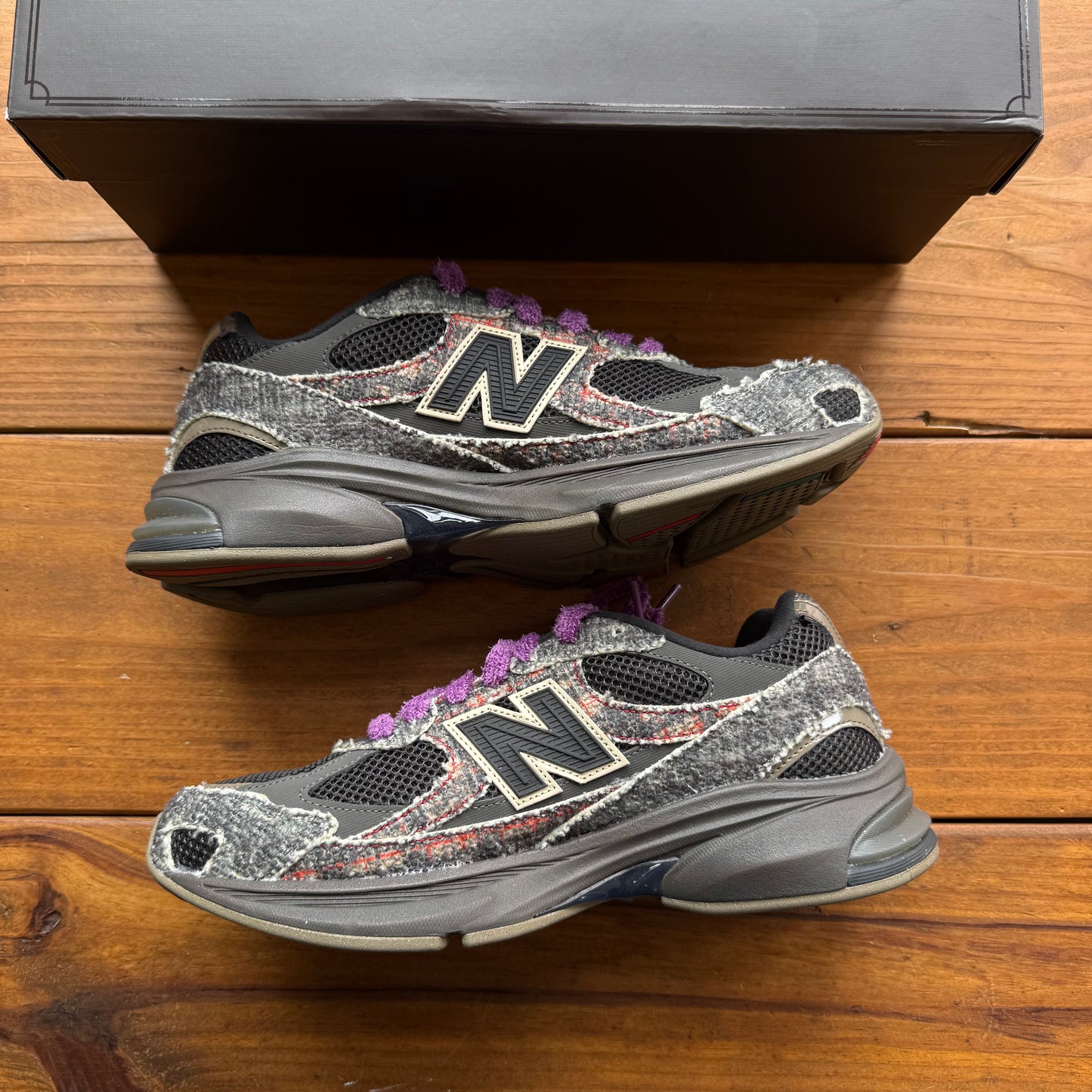 Größe 44,5 – New Balance Joe Freshgoods x 2010 „Hand-Me-Downs“ (Gebraucht)