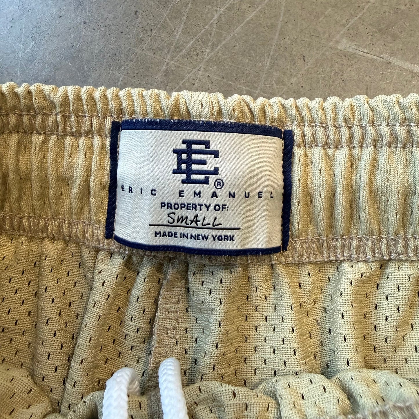 Small - Eric Emanuel Basic Short 'Vegas Gold'