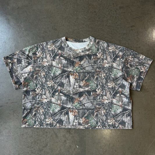 GV GALLERY CROPPED CAMO TEE (USED)