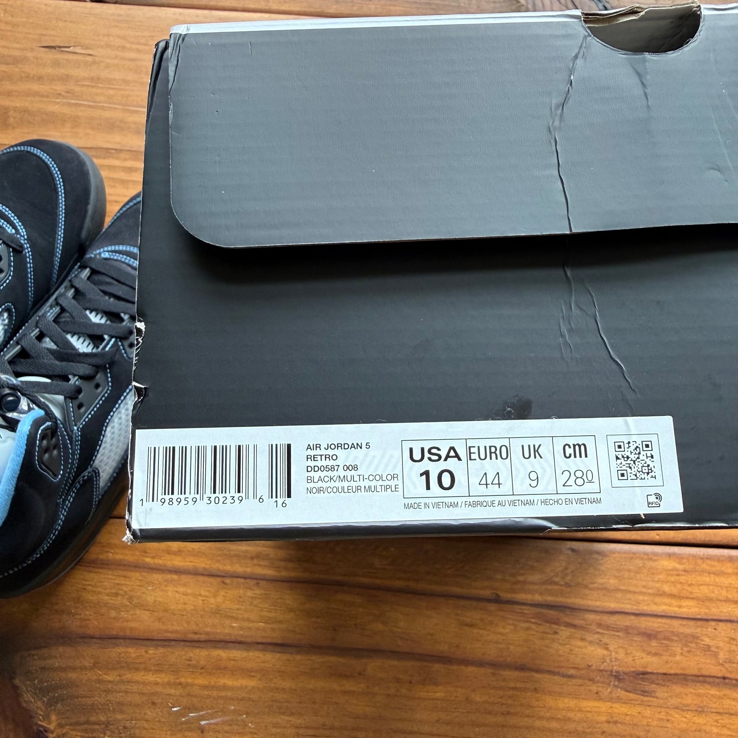 Size 10 - Jordan 5 Retro 'Black Carolina / UNC' 2026 (Used)