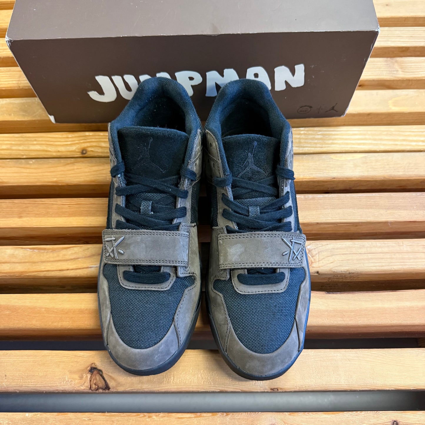 Size 9 - Travis Scott x Jordan Jumpman Jack TR 'Dark Mocha' (Used)