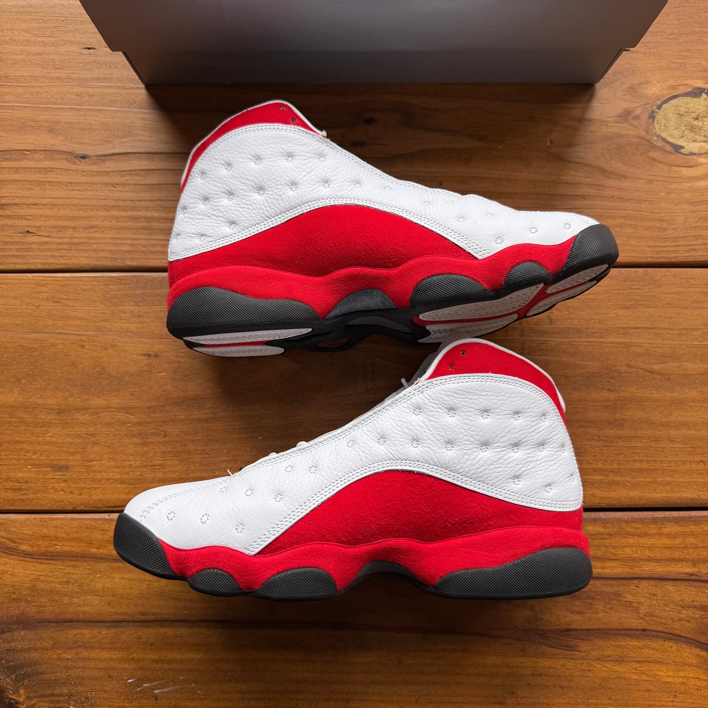 Talla 10 - Jordan 13 Retro 'Chicago' 2026 (Usado)