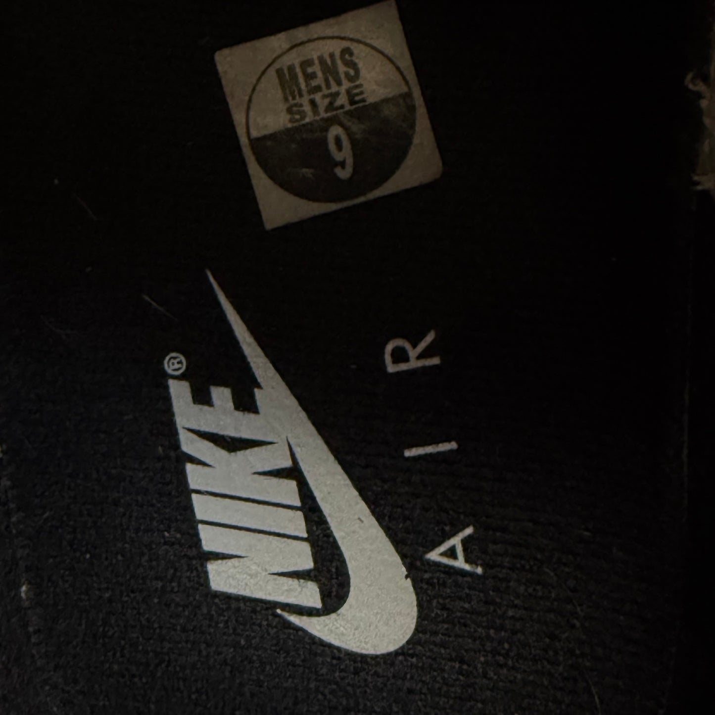 Size 9 - Jordan 2 Retro 'Chicago' 2022 (Used/Rep Box)