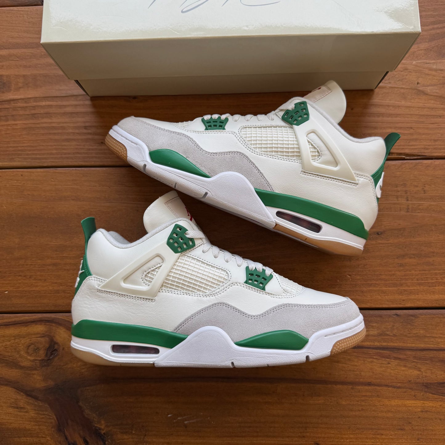 Size 11.5 - Nike SB x Jordan 4 Retro SP 'Pine Green' (Used)
