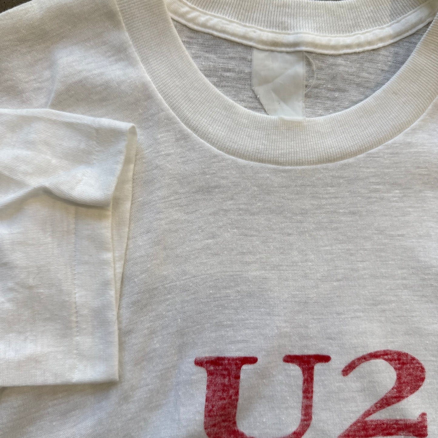 Medium – Vintage 80er U2 Band-T-Shirt