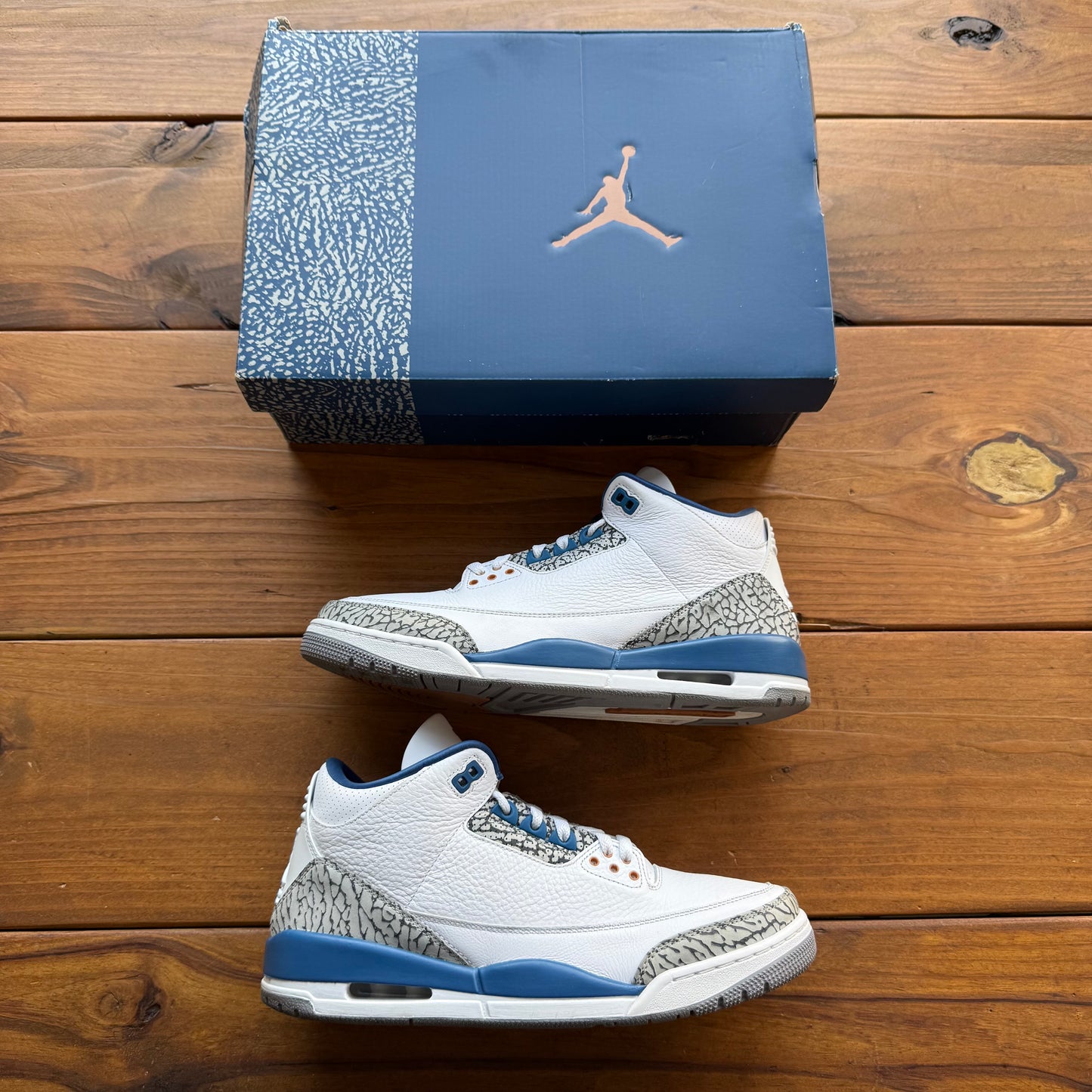 Talla 11.5 - Jordan 3 Retro 'Washington Wizards' (Usado)