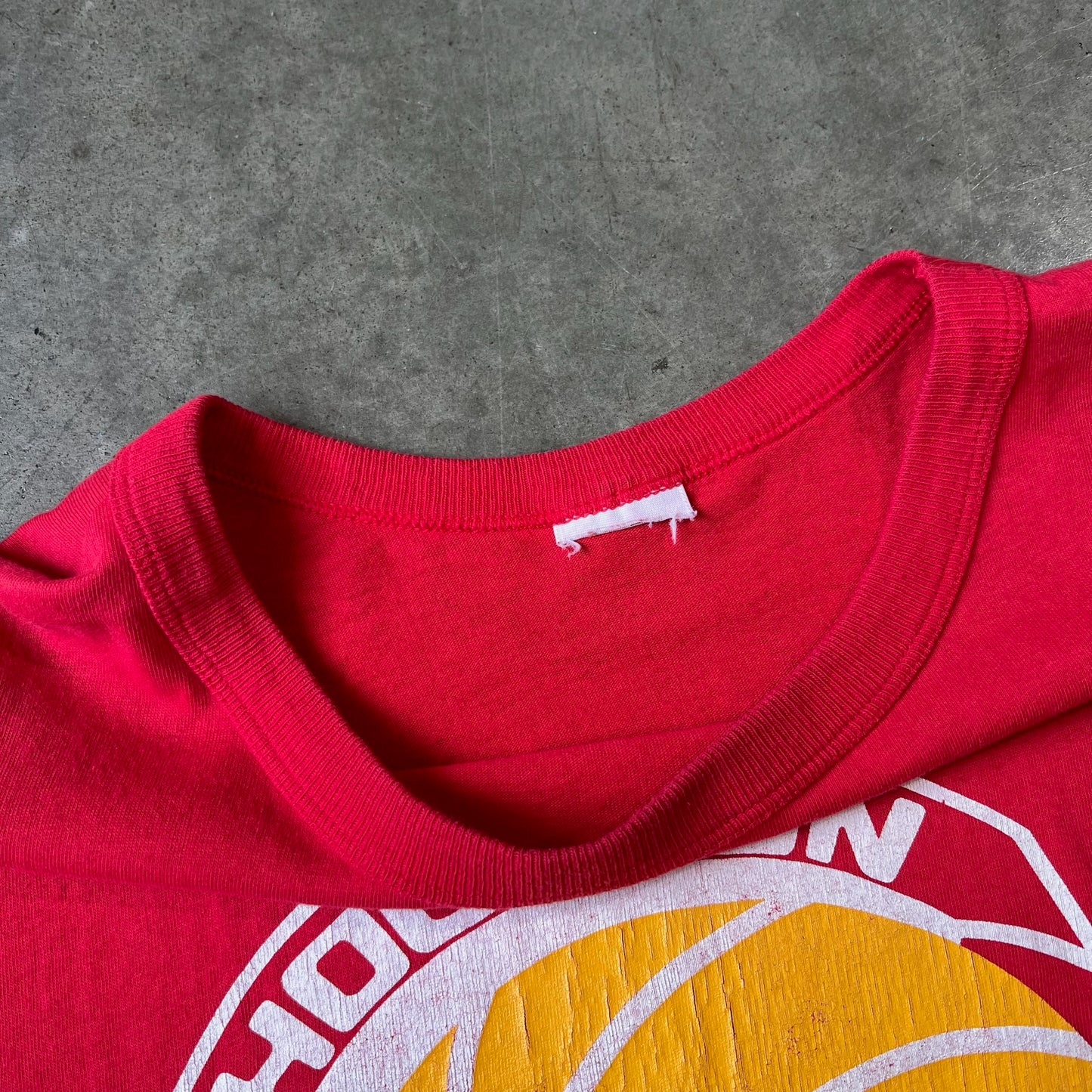 VINTAGE HOUSTON ROCKETS TEE