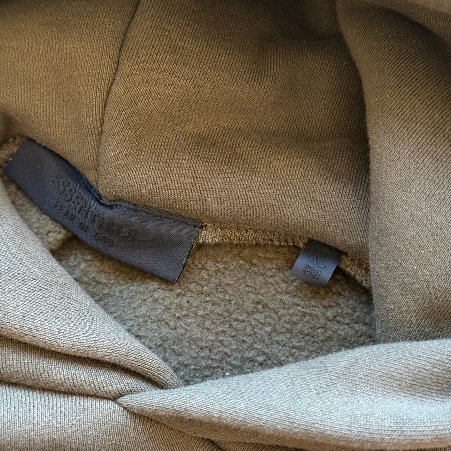 XL - Fear of God Essentials Hoodie 'Olive'