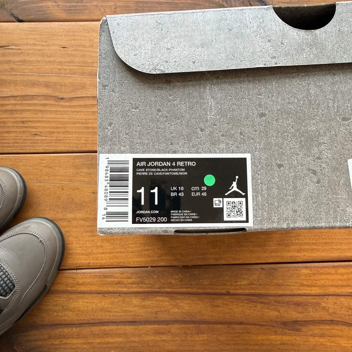 Talla 11 - Jordan 4 Retro 'Cave Stone' (Usadas)