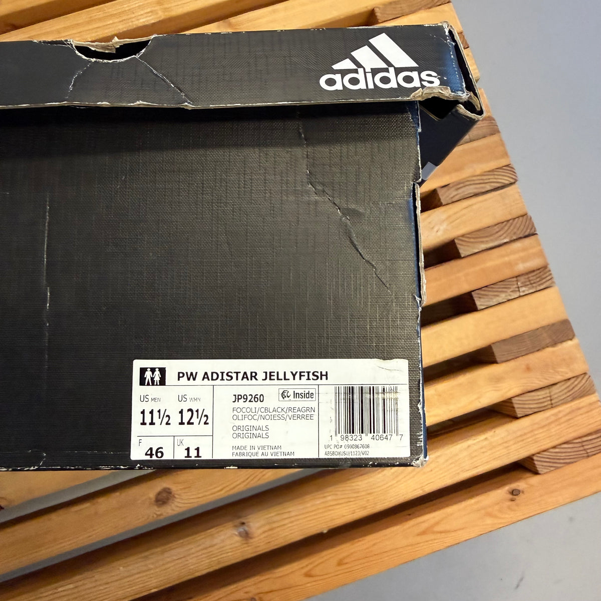 Size 11.5 - Pharrell x VIRGINIA x Adistar Jellyfish 'Focus Olive Real Green' (New/Damaged Box)