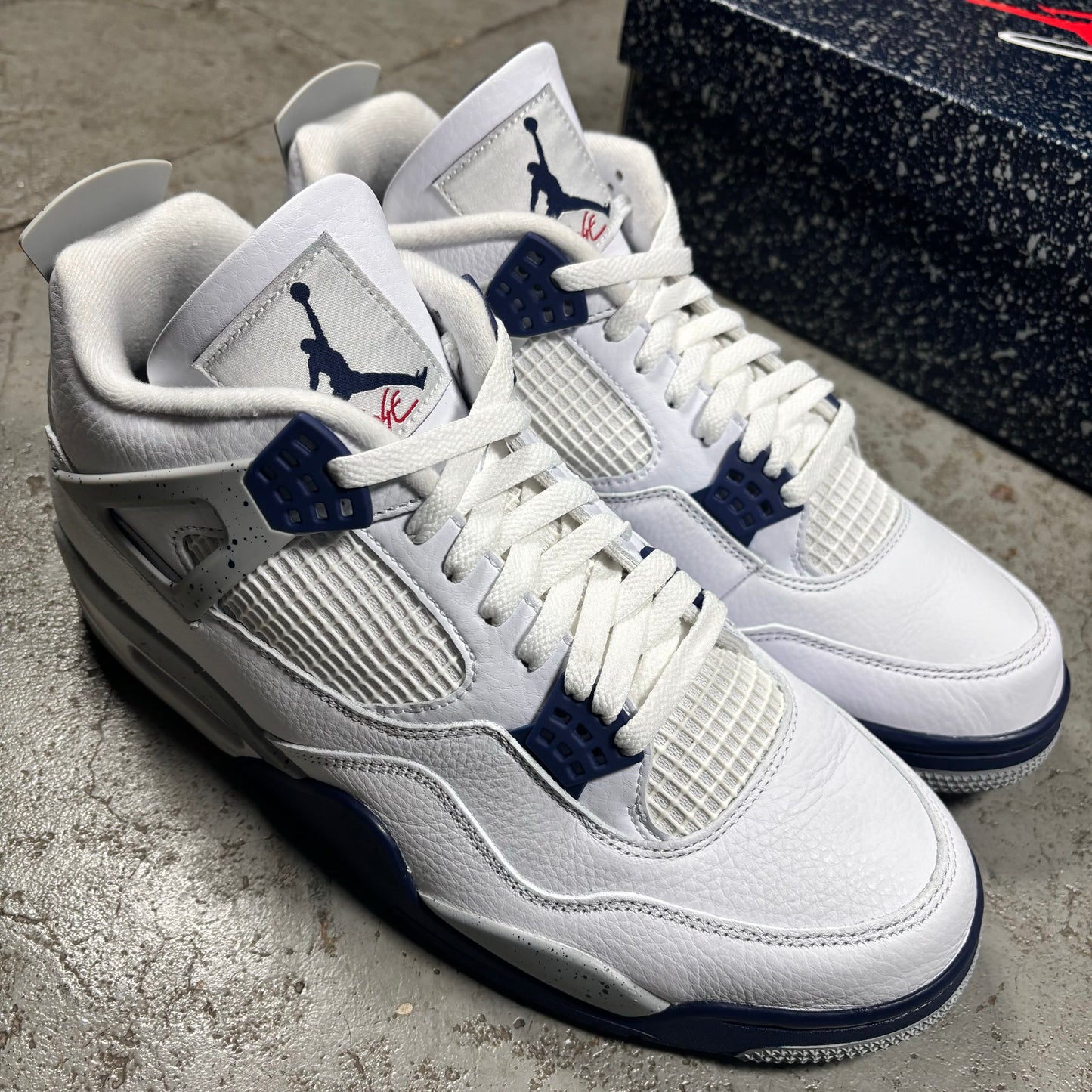 JORDAN 4 RETRO 'MIDNIGHT NAVY' (USED)