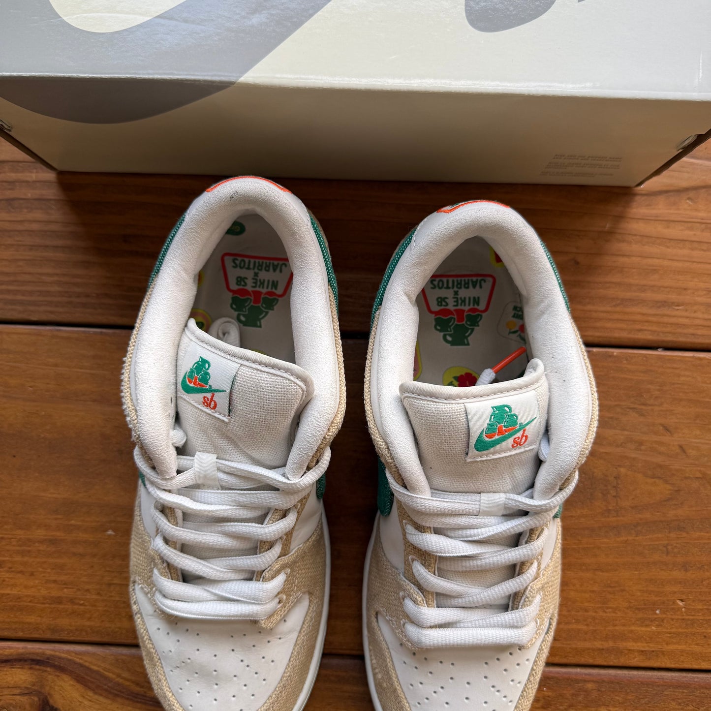 Größe 9,5 – Jarritos x Dunk Low SB (Gebraucht)