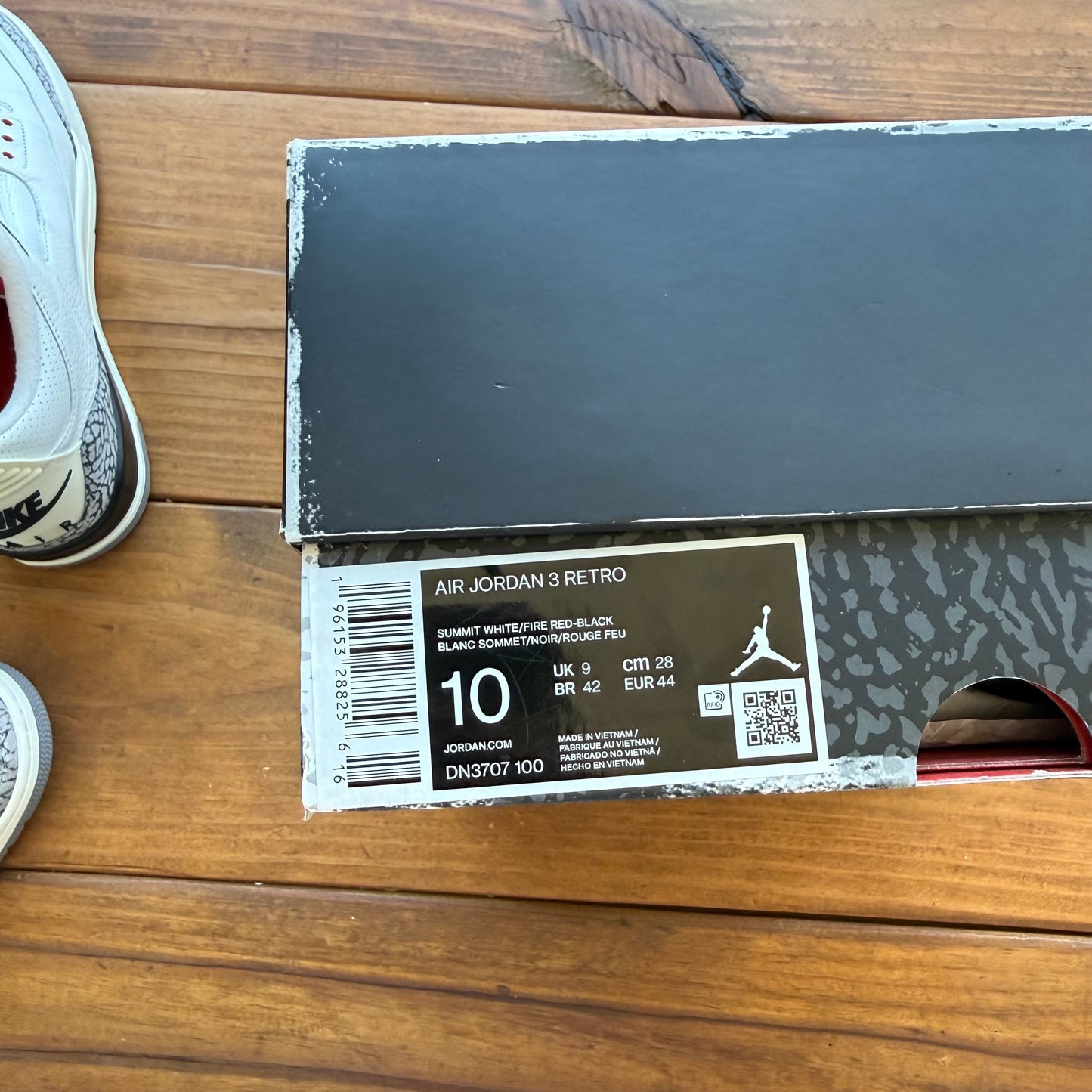Größe 10 – Jordan 3 Retro „White Cement Reimagined“ (gebraucht)