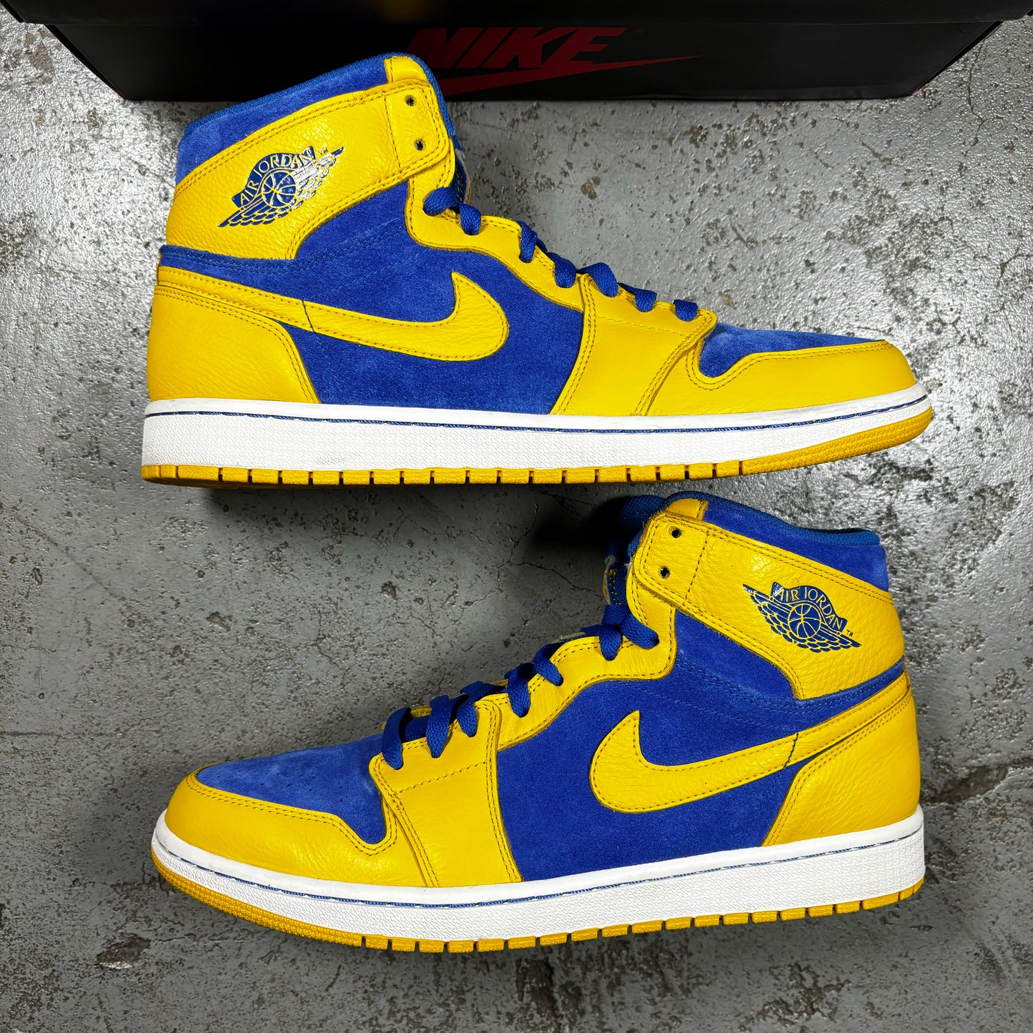 Jordan 1 Retro High OG 'Laney' (Used)