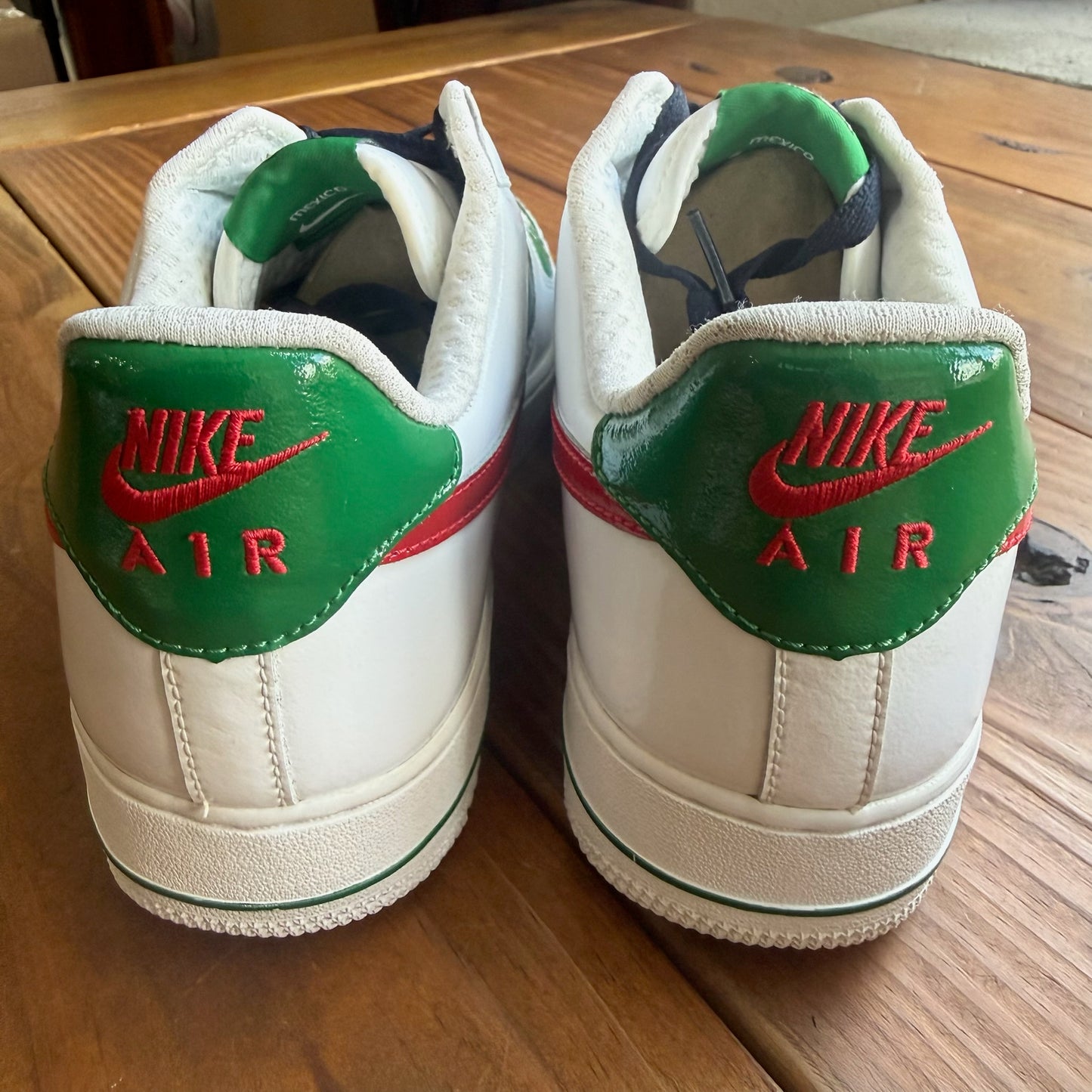Size 10.5 - Air Force 1 Premium 'Mexico World Cup' (Used)