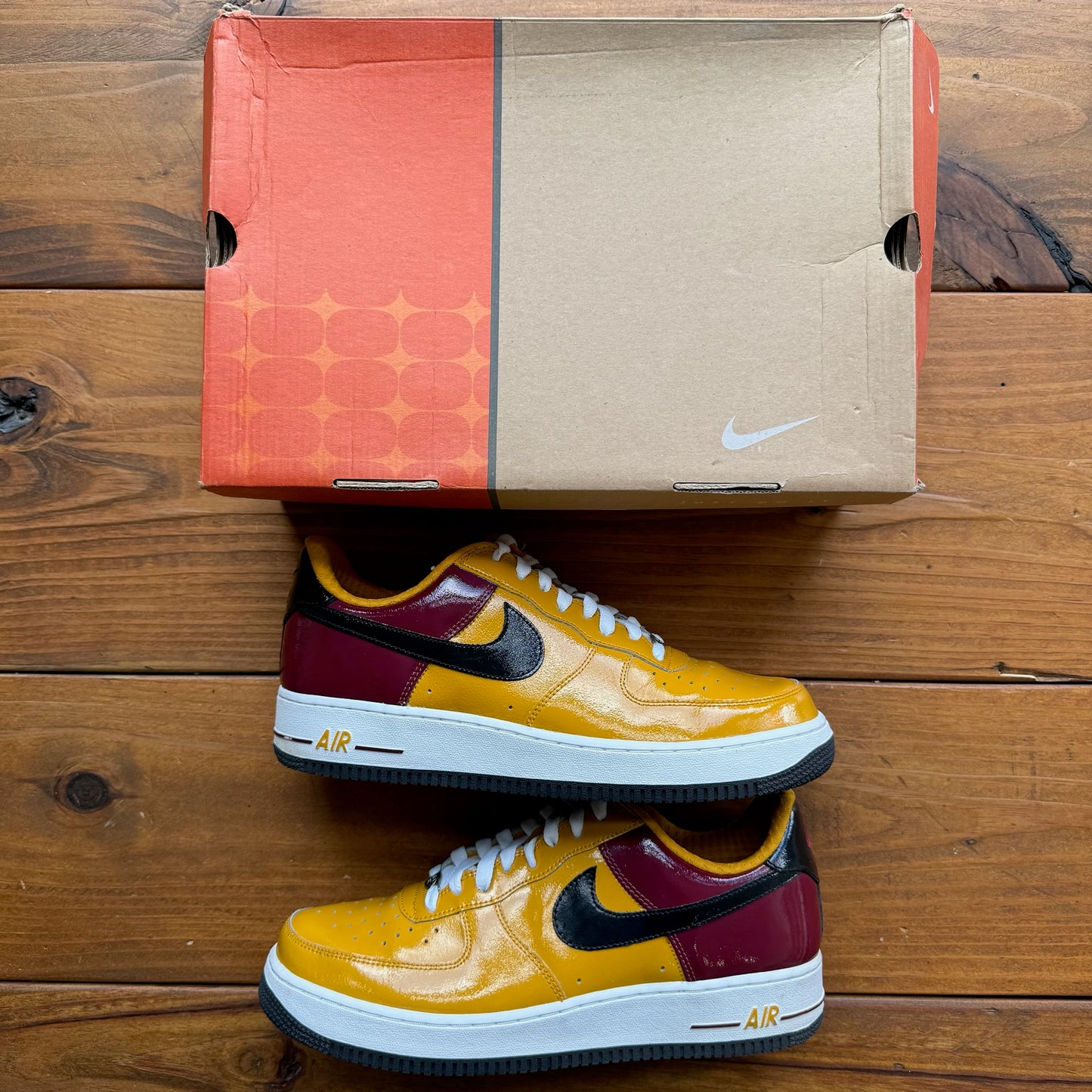 Size 10.5 - Air Force 1 Premium 'Portugal World Cup' (Used)
