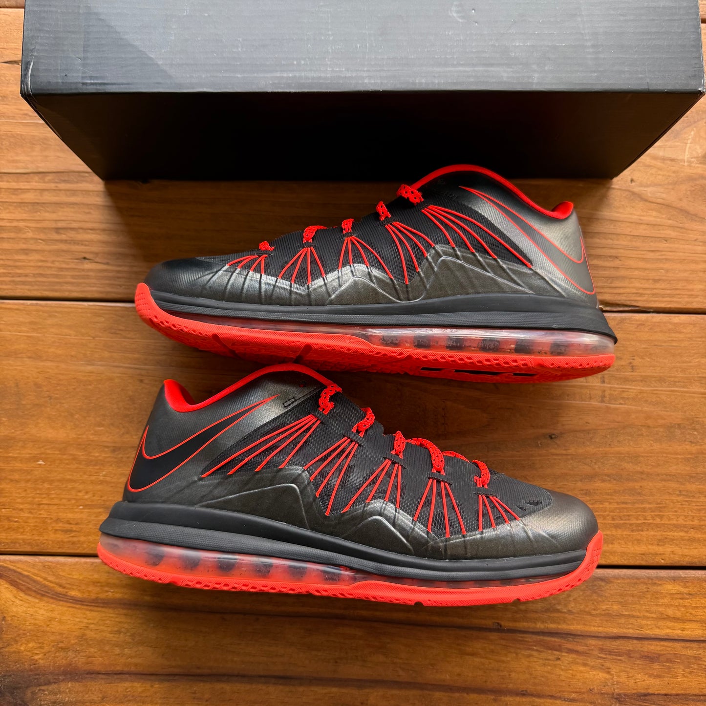 Size 10.5 - Air Max LeBron 10 Low 'Black Total Crimson' (Used)