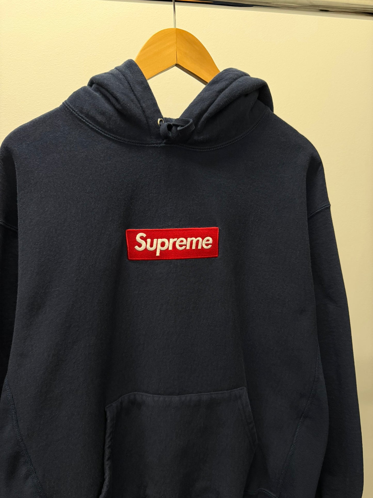 Large - Supreme Box Logo Hooded Sweatshirt - FW24 'Navy' (Pre-Owned)
