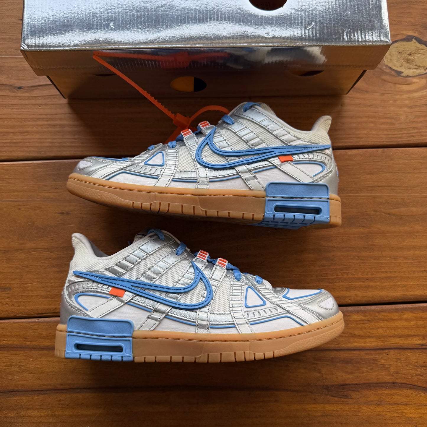 Talla 8.5 - Off-White x Air Rubber Dunk 'University Blue' (Usado)