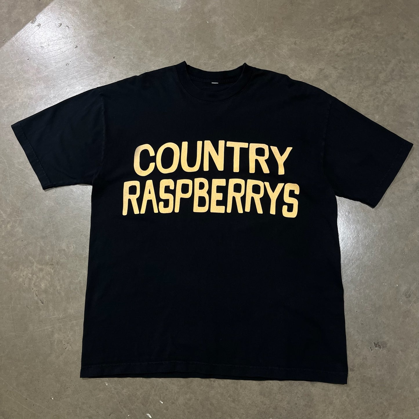 Raspberry Hills Tee