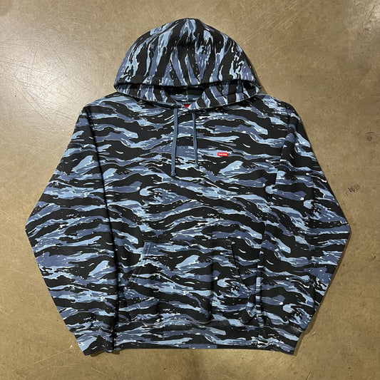 LARGE - Supreme Small Box Hoodie (Used)