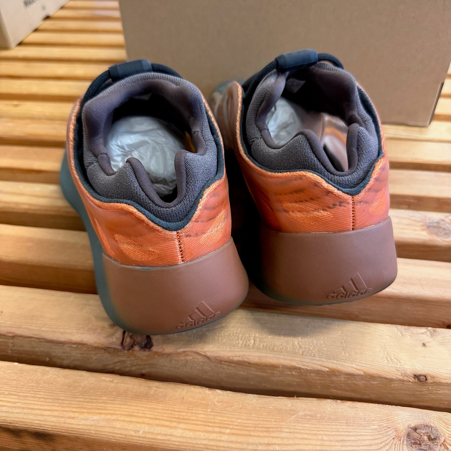 Size 9 - Yeezy 700 V3 'Copper Fade' (Used)