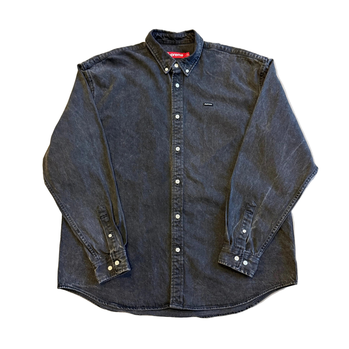 Supreme Small Box Shirt FW26 (Pre-Owned) - Large
