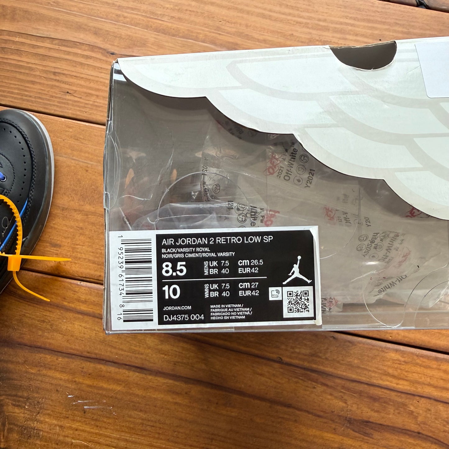 Größe 42.5 - Off-White x Jordan 2 Retro Low SP 'Black Varsity Royal' (Gebraucht)
