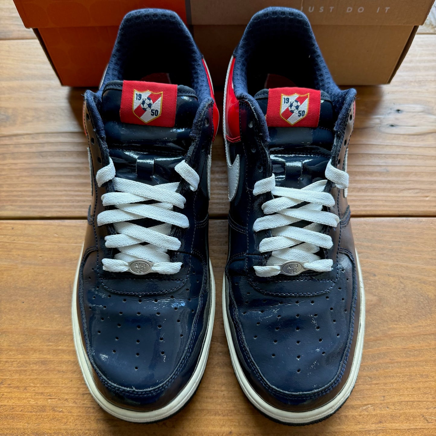 Size 10.5 - Air Force 1 Premium 'Usa World Cup' (Used)