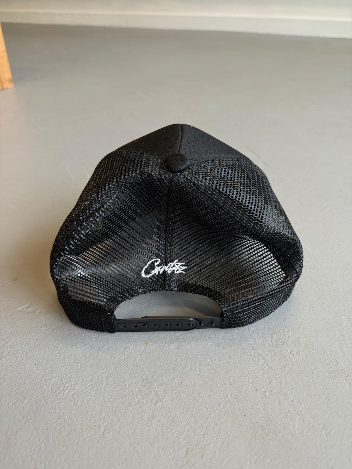 Corteiz Island Puff Print Trucker Hat