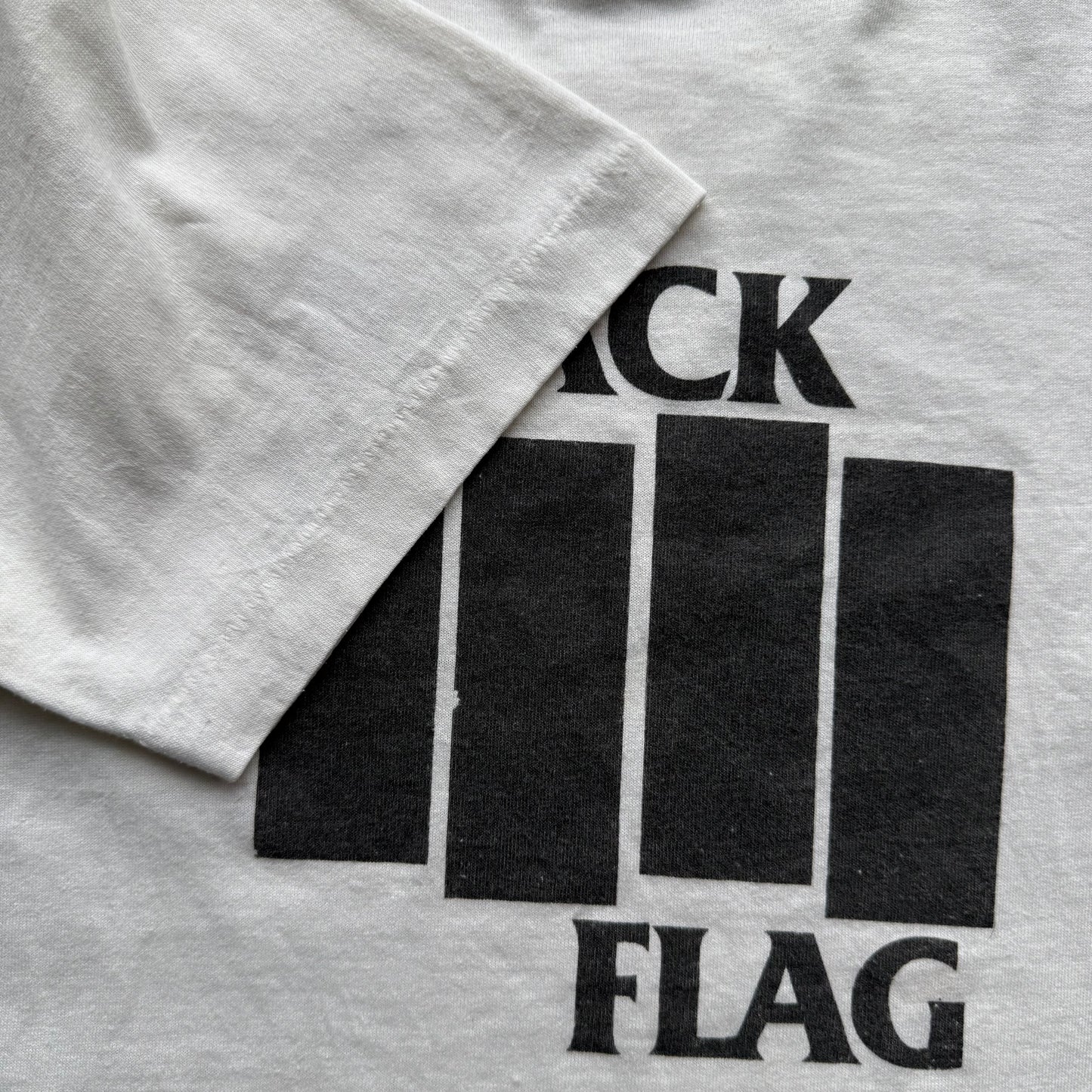 Groß - Vintage Black Flag T-Shirt
