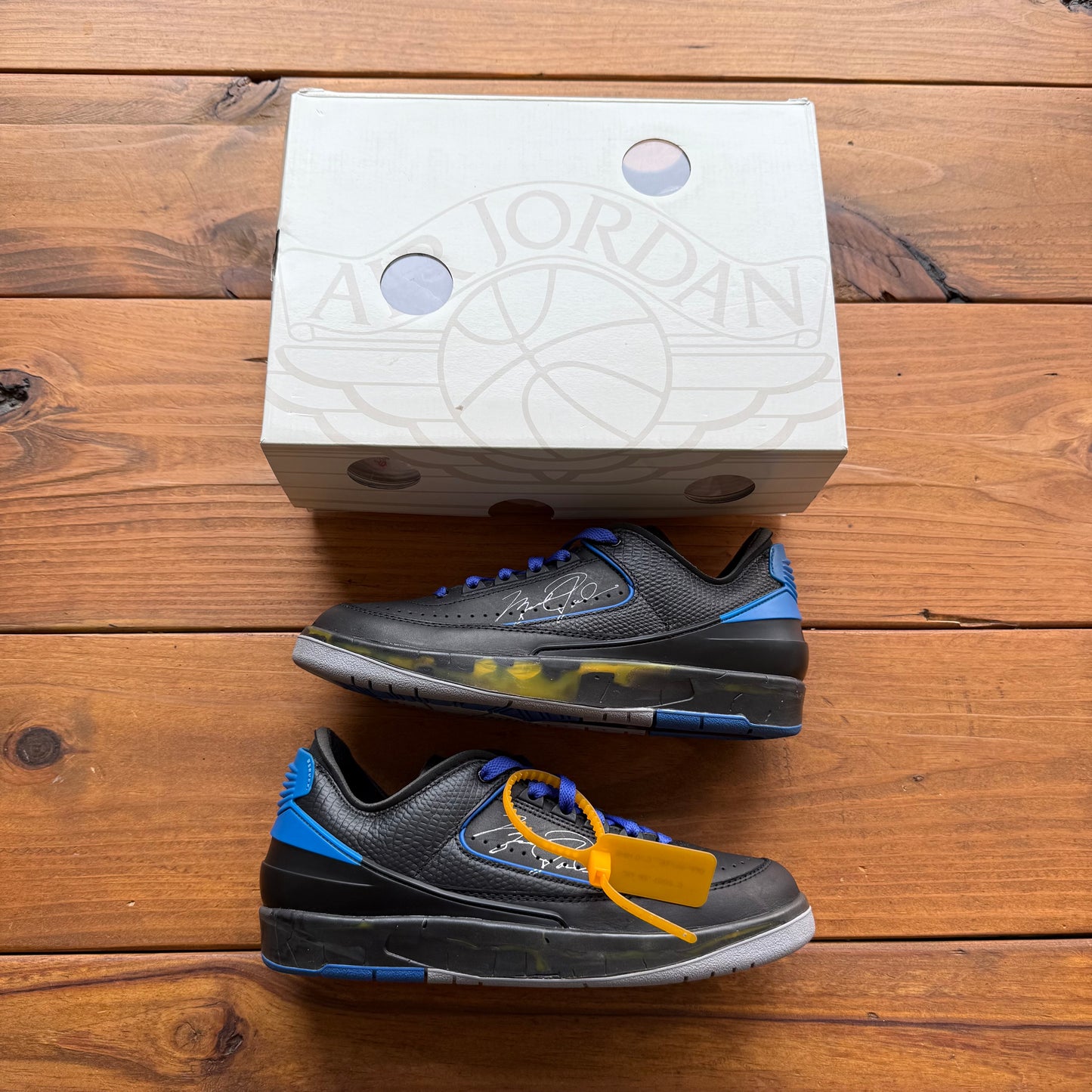 Größe 42.5 - Off-White x Jordan 2 Retro Low SP 'Black Varsity Royal' (Gebraucht)