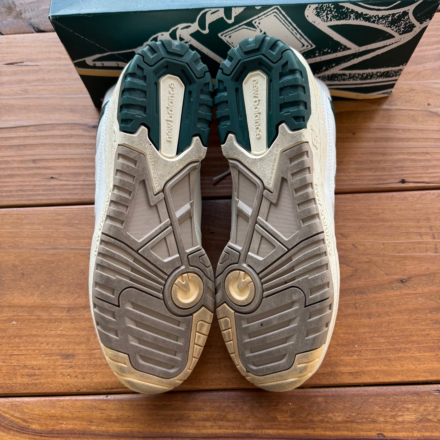 Size 8 - New Balance Aimé Leon Dore x 550 'Green Yellow' (Used)