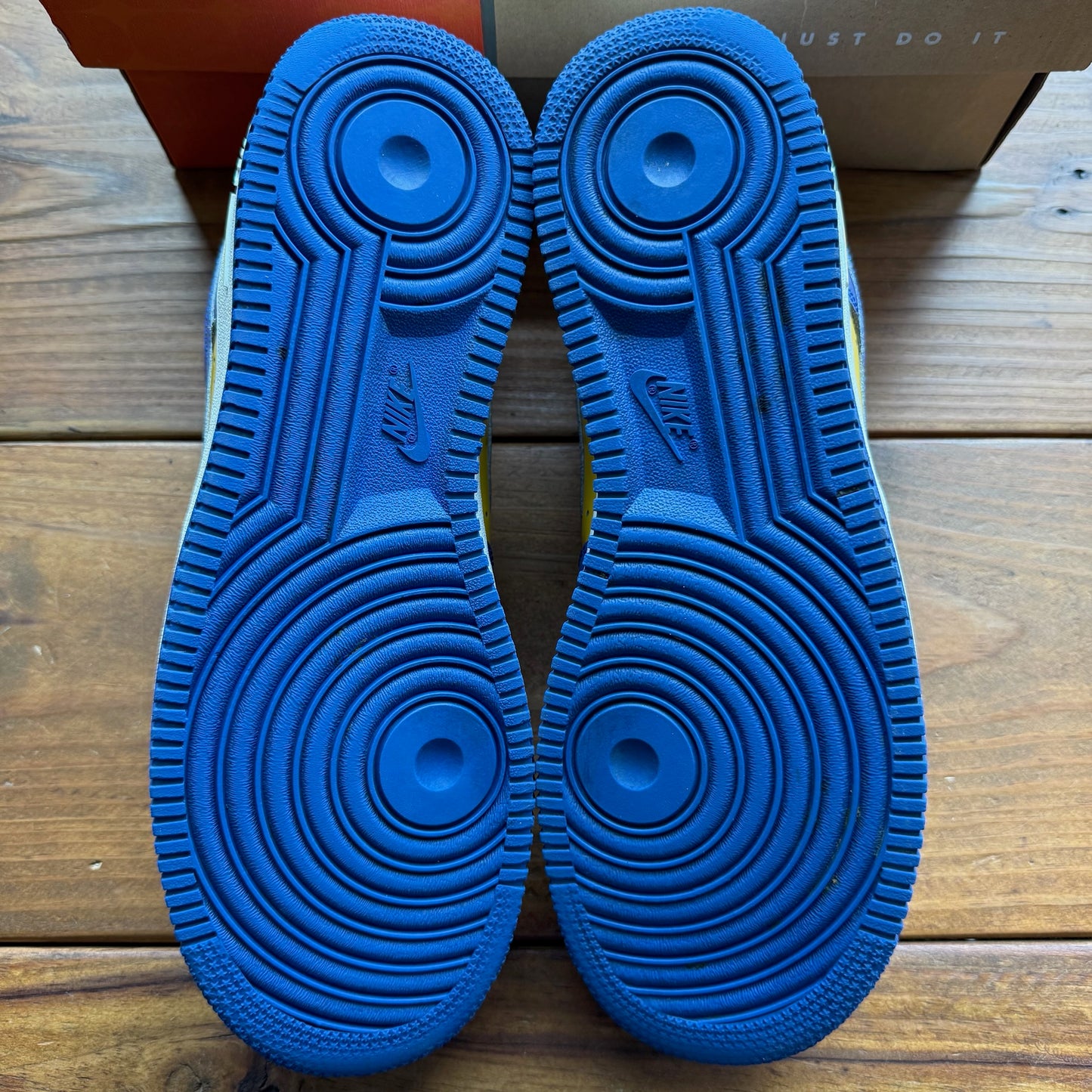 Size 10.5 - Air Force 1 Premium 'Brazil World Cup' (Used)