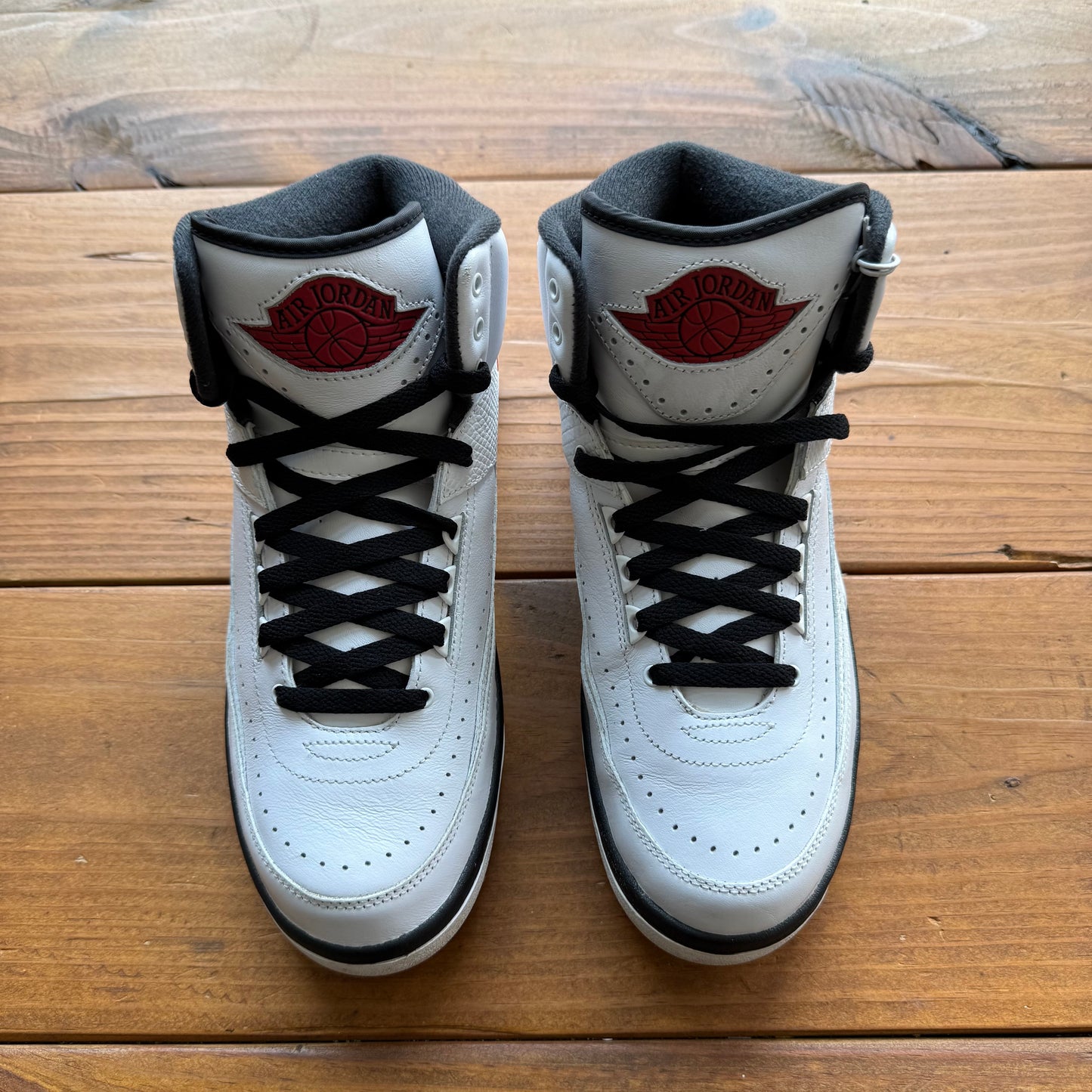 Size 9 - Jordan 2 Retro 'Chicago' 2022 (Used/Rep Box)
