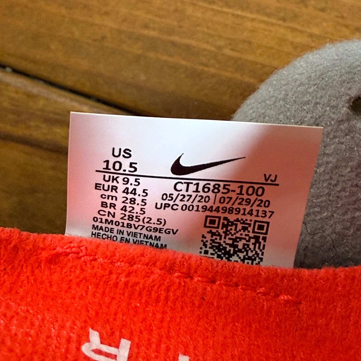 SIZE 10.5 - Air Max 90 'Infrared' 2020 (Used)