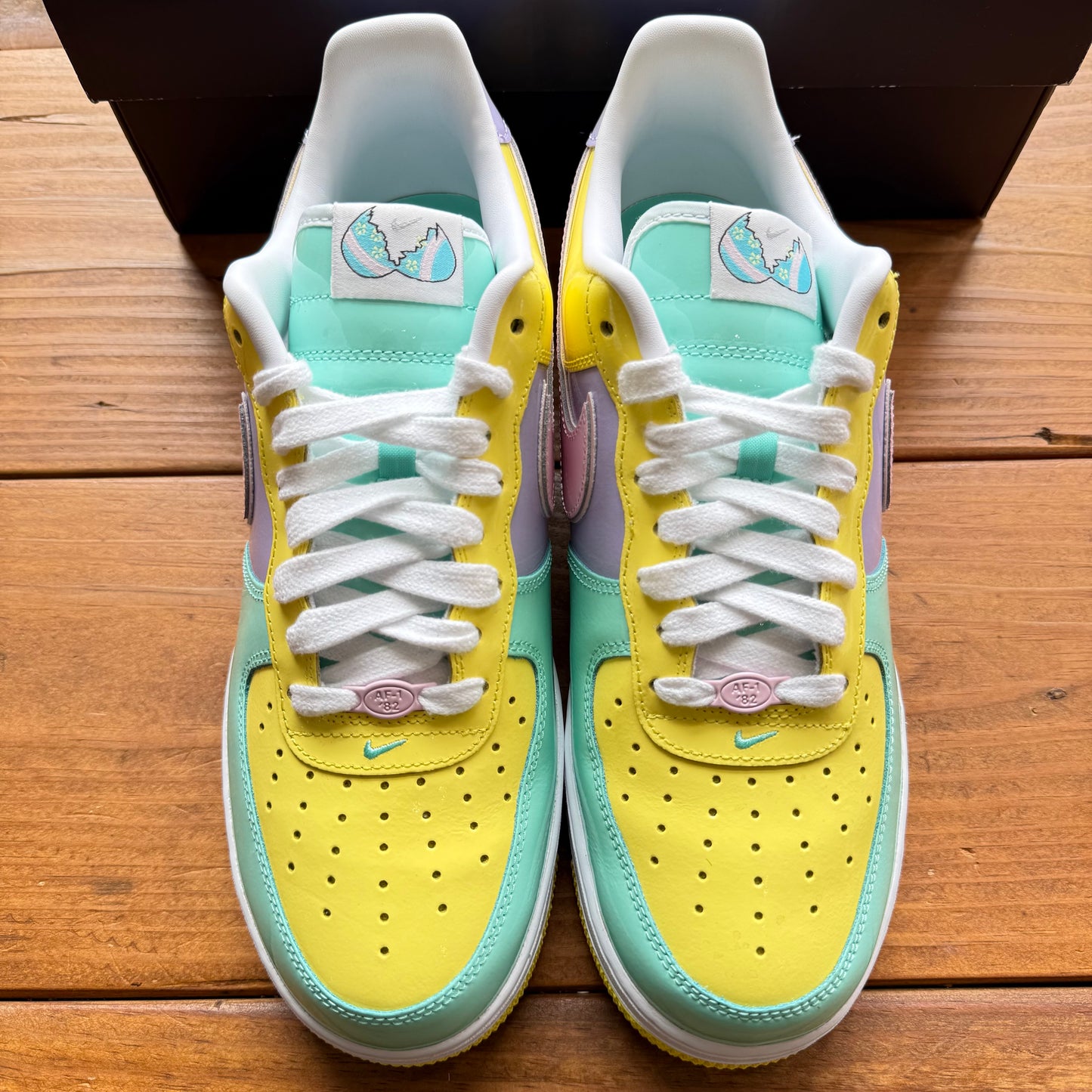 Größe 9.5 - Air Force 1 Low 'Easter' 2026 (Gebraucht)