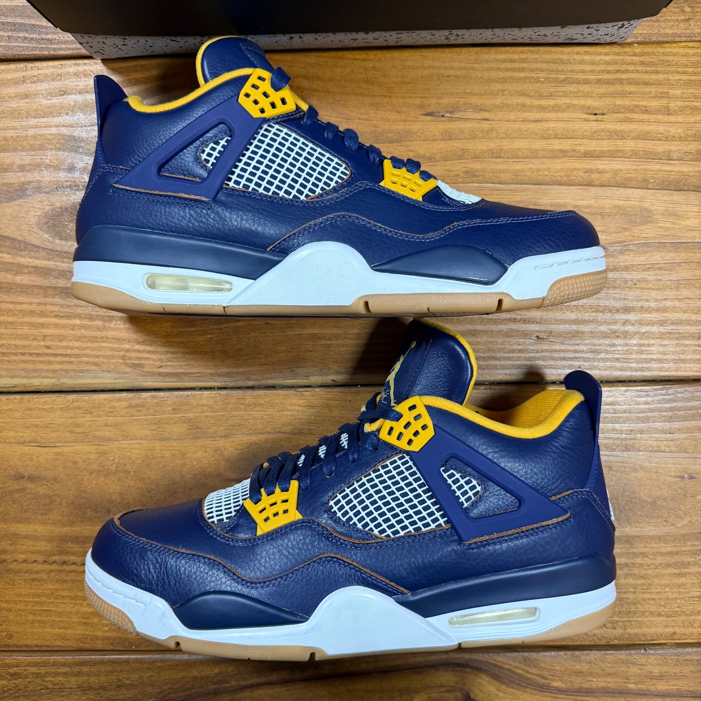 SIZE 13 - Jordan 4 Retro 'Dunk From Above' (Used)