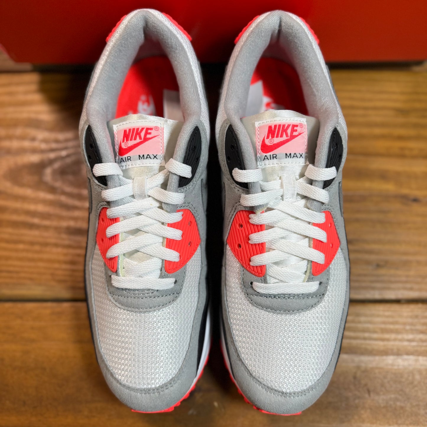 SIZE 10.5 - Air Max 90 'Infrared' 2020 (Used)