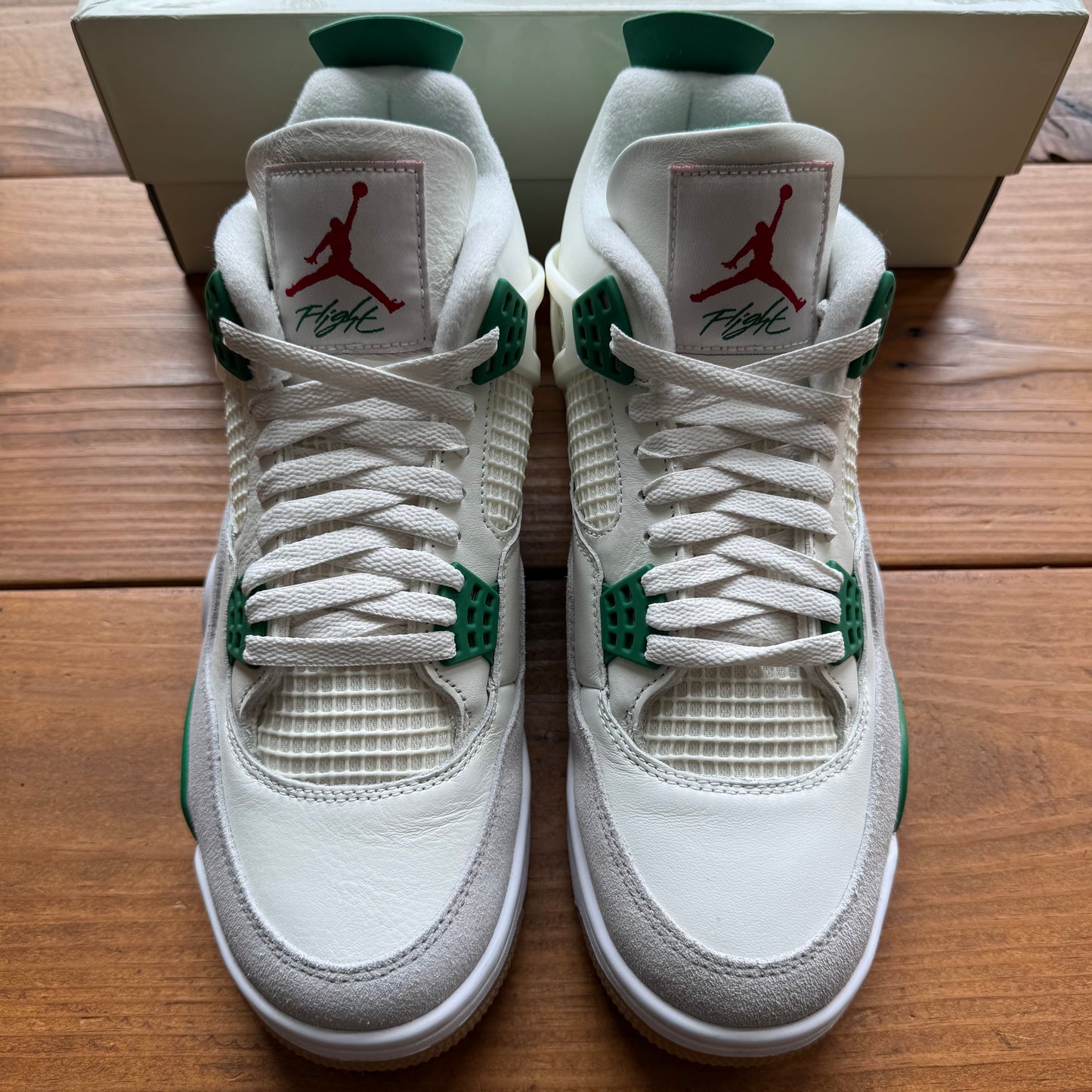 Size 10 - Nike SB x Jordan 4 Retro SP 'Pine Green' (Used)