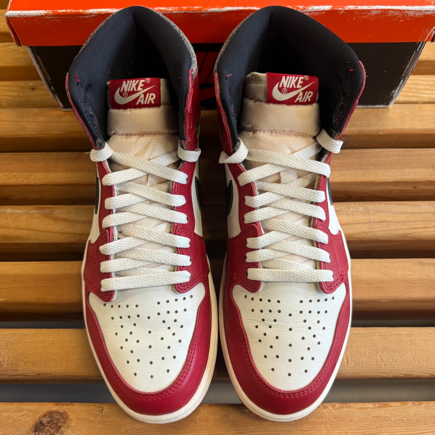 Size 9 - Jordan 1 Retro High OG 'Chicago Lost & Found' (Used)