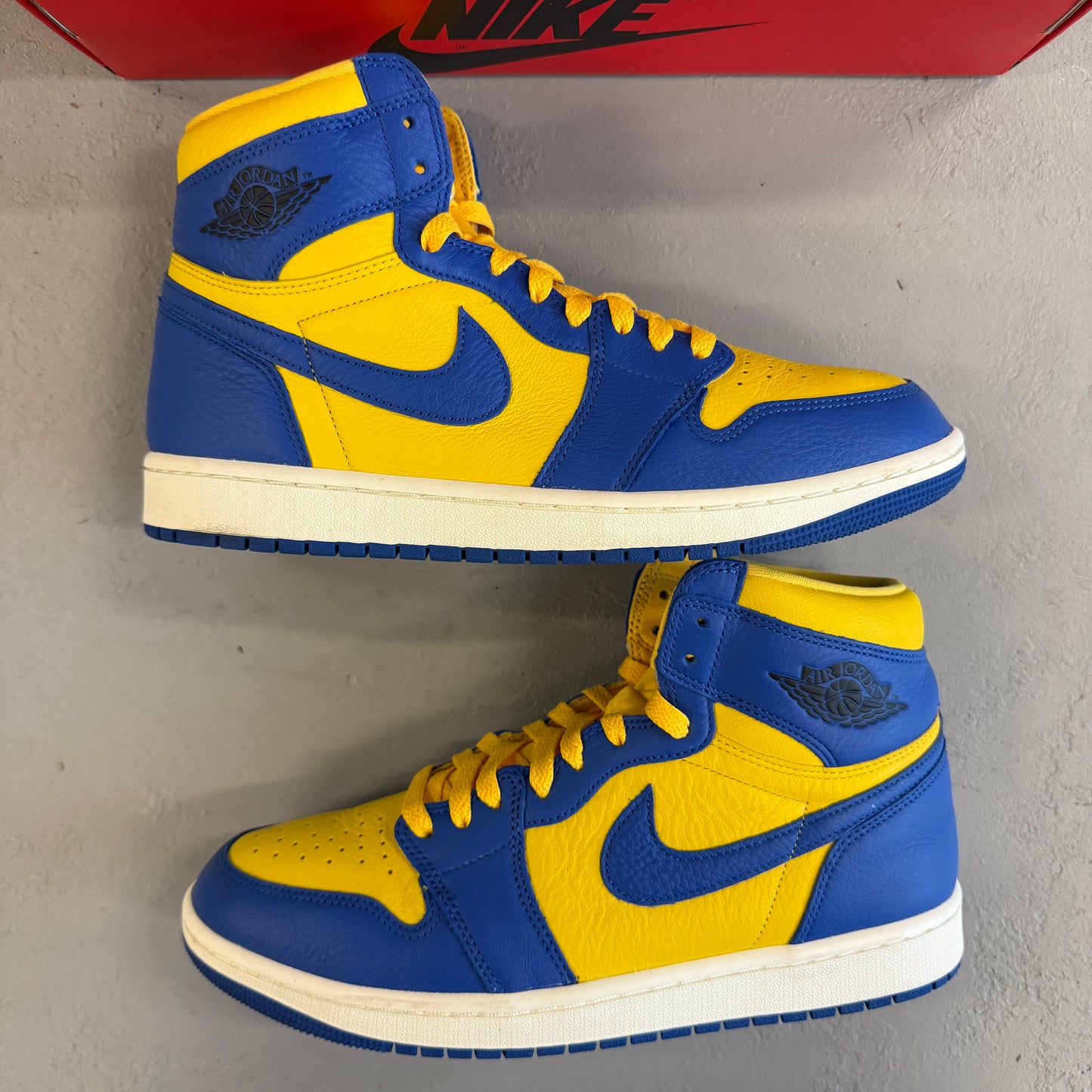 Size 10.5W/9M - Wmns Jordan 1 Retro High OG 'Reverse Laney' (Used)