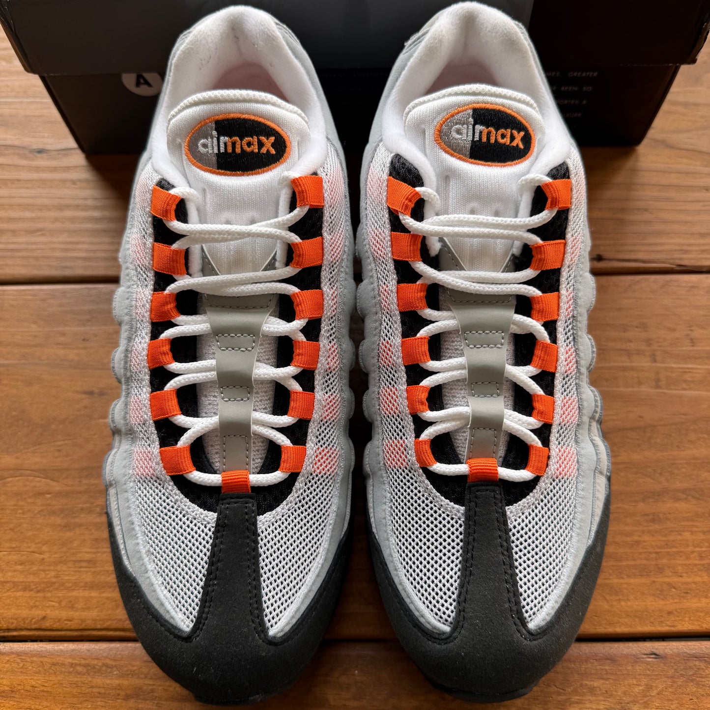Size 8 - Air Max 95 OG 'Bright Mandarin' 2025 (Used)