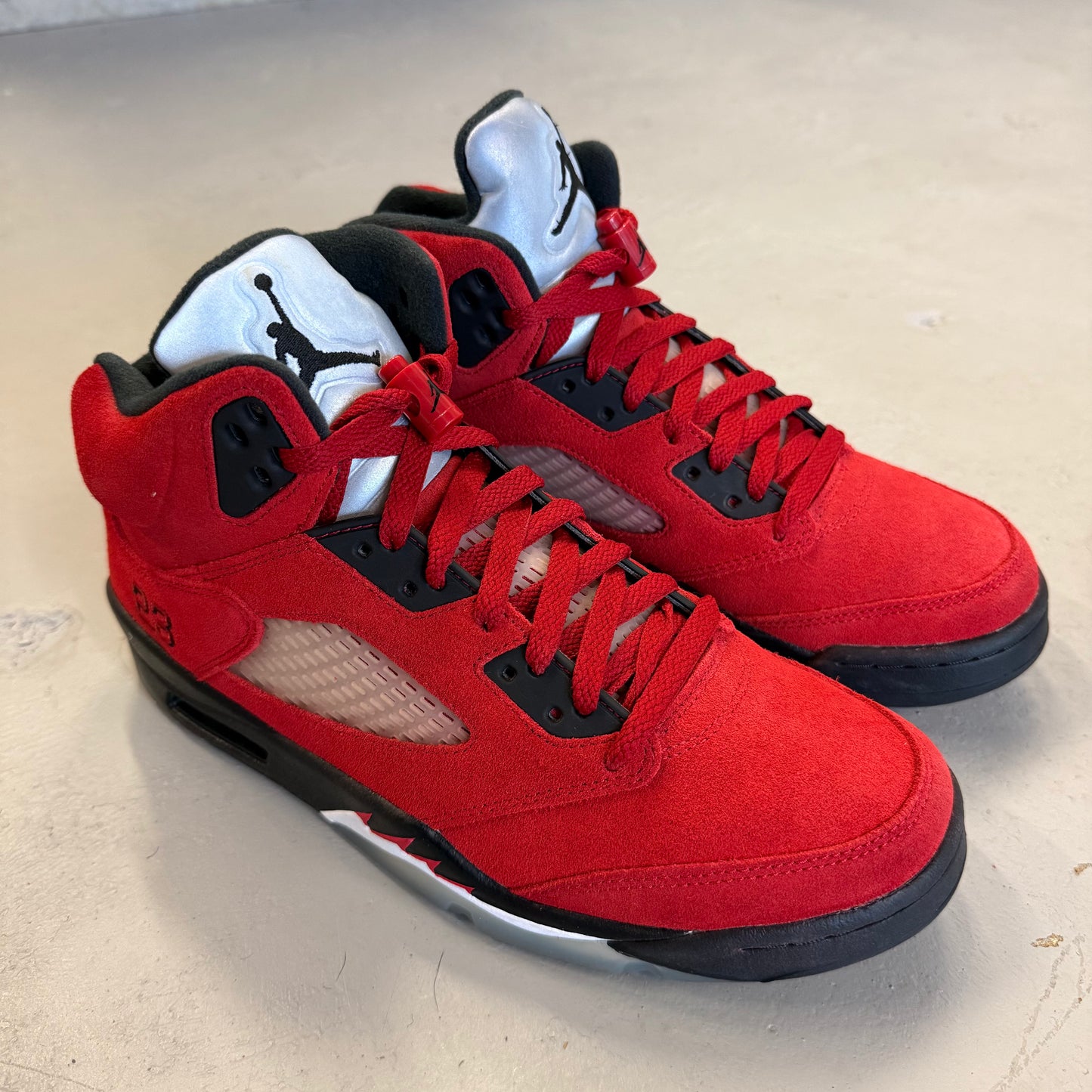 Jordan 5 Retro 'Raging Bull' 2021 (Used) - Size 8.5