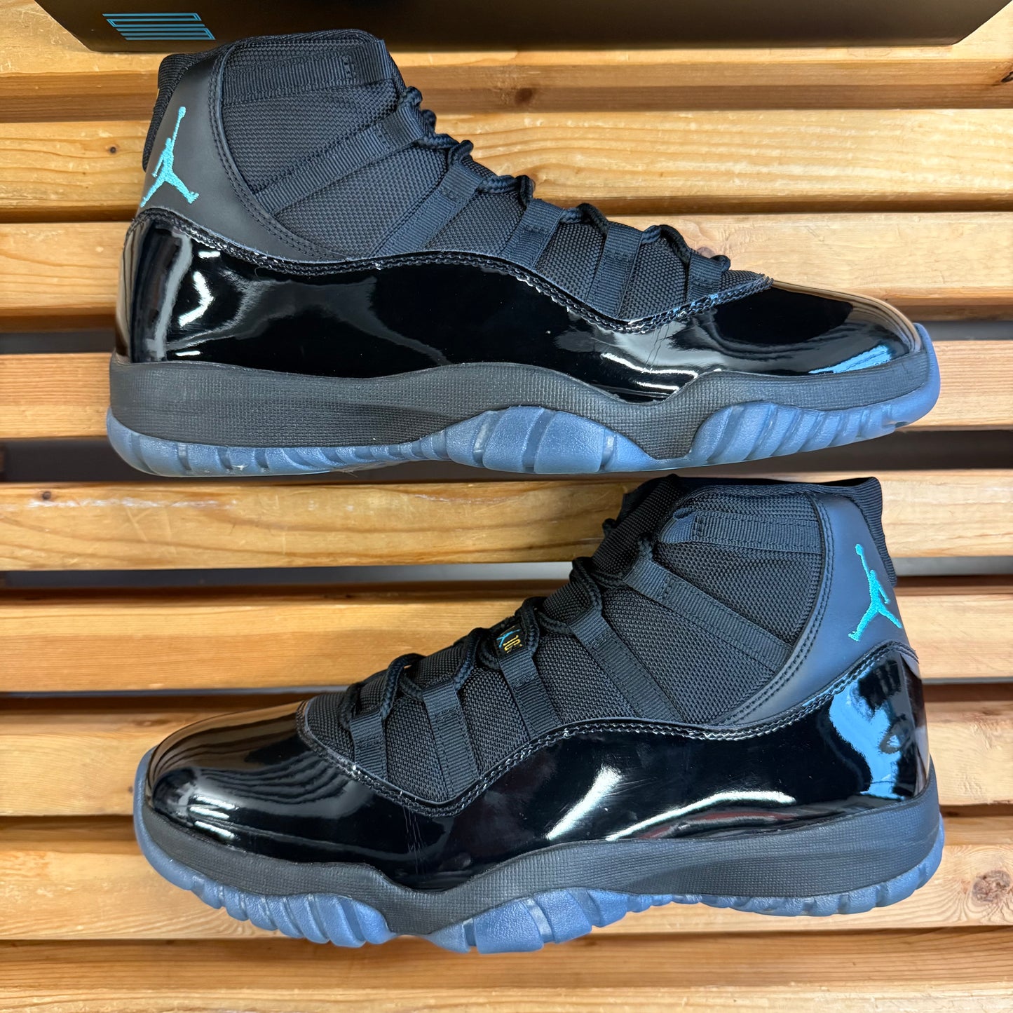 Jordan 11 Retro 'Gamma Blue' 2025 (Used) - Size 12