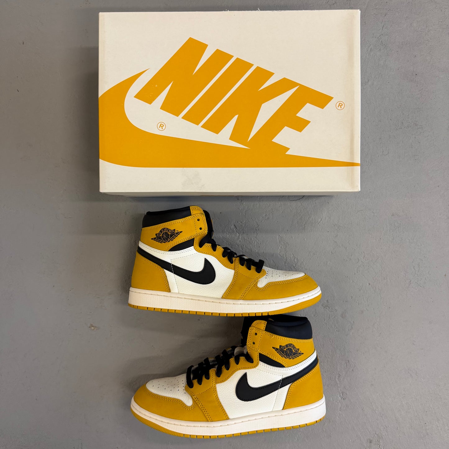 Size 9.5 - Jordan 1 Retro High OG 'Yellow Ochre' (Used)