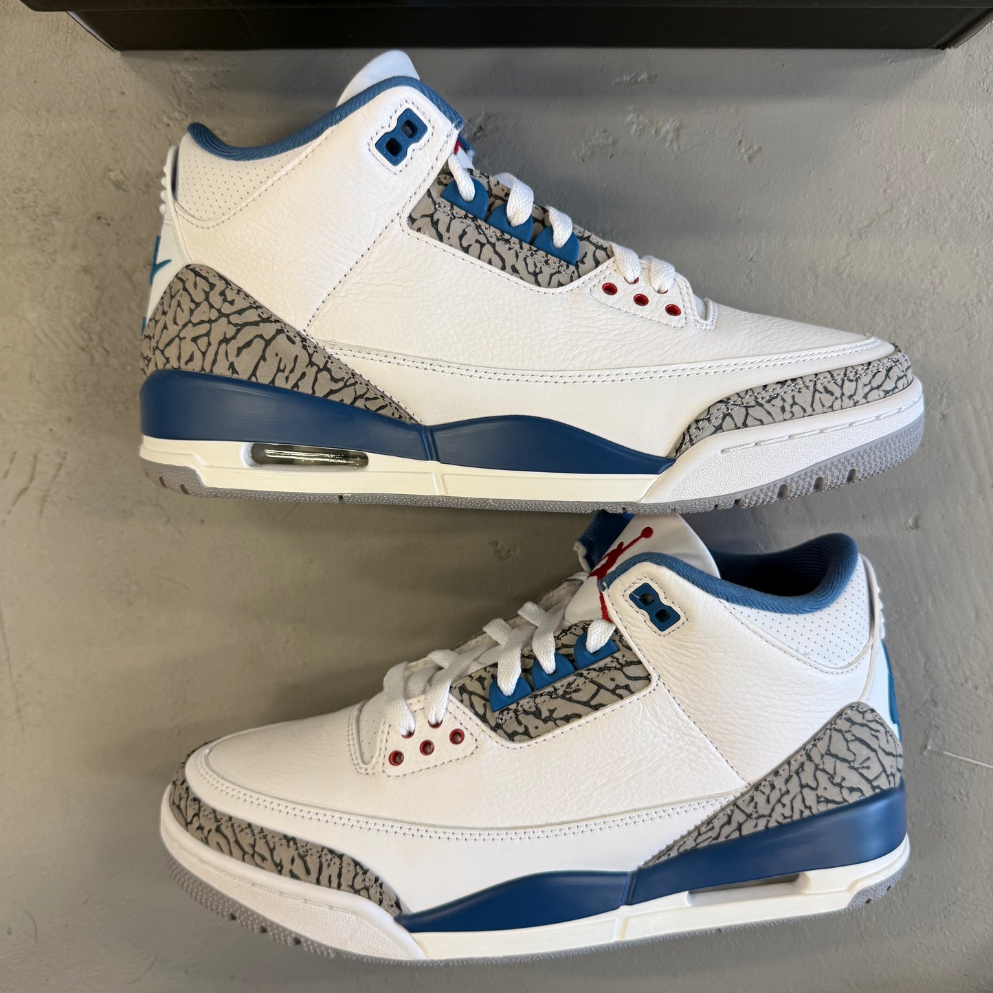 Size 10 - Jordan 3 'True Blue' 2026 (Used)