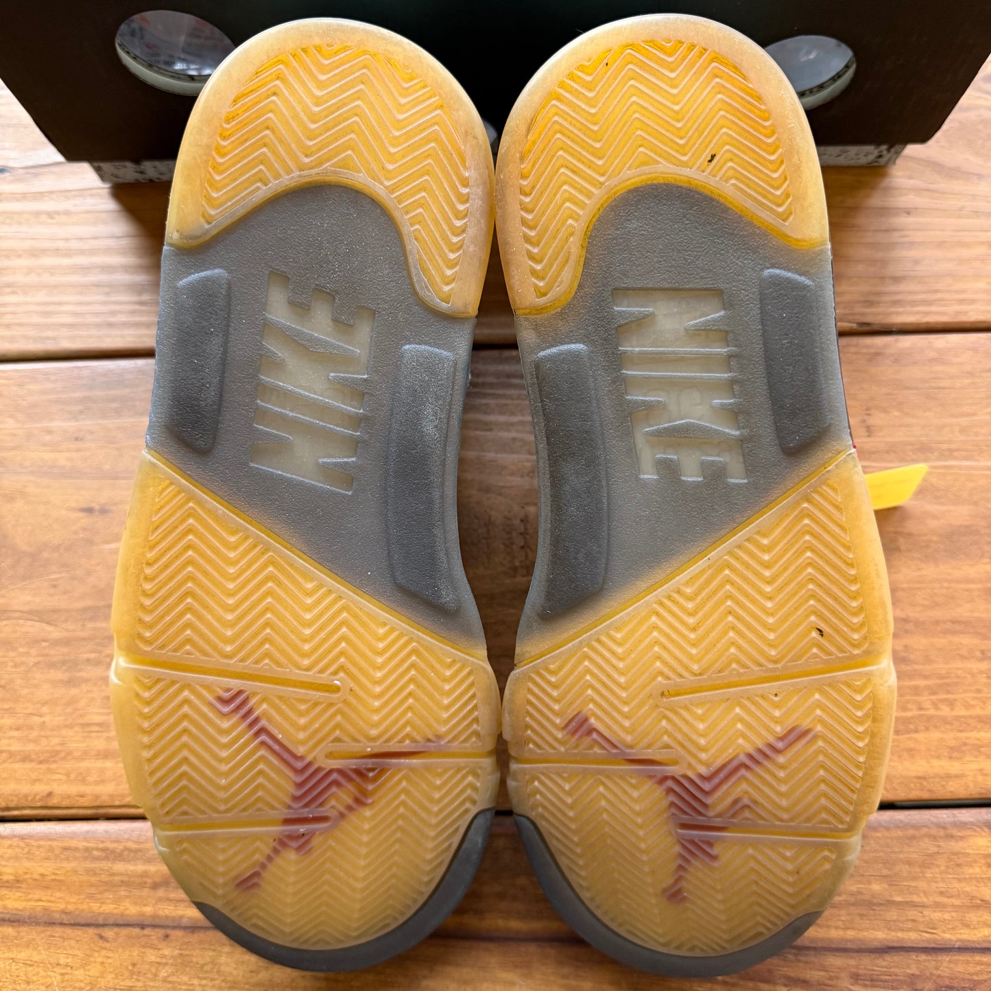 Size 8 - Off-White x Jordan 5 SP 'Sail' (Used)