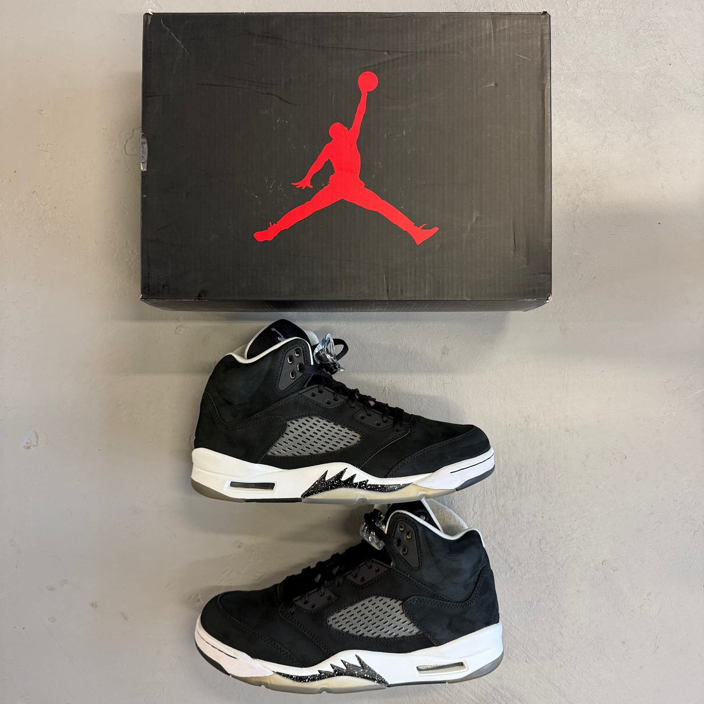 Size 8 - Jordan 5 Retro 'Oreo' 2013 (Used)